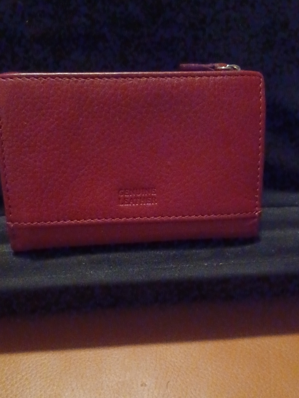 > Red Leather Wallet - Picture 4 of 10